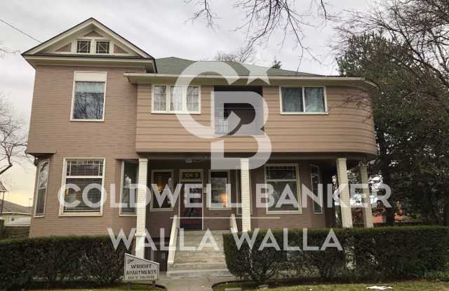 Ren Wright Apts. photos photos