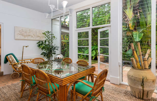 425 Seaspray Avenue Gallery 4