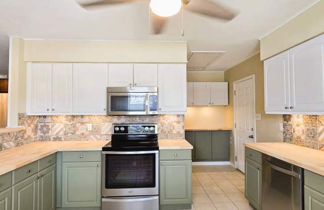 253 Blackwell Villa Cove Gallery 3