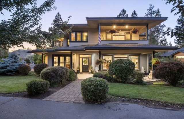Stunning Bend 4-bed/3-bath corner lot home in Three Pines Neighborhood! photos photos