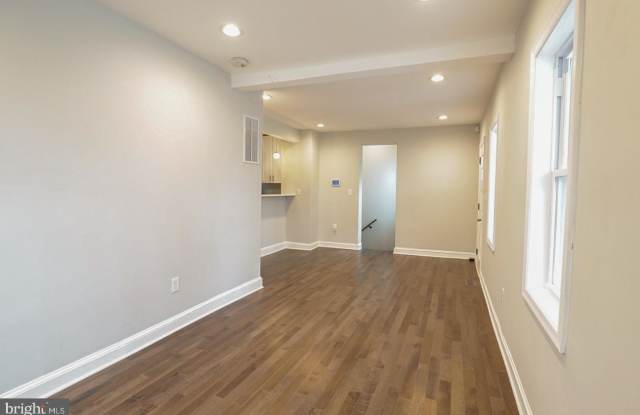 904 ELFIN AVENUE Gallery 2