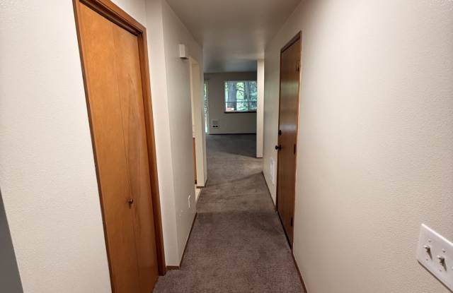 4013 Goldcrest DR NW Gallery 2