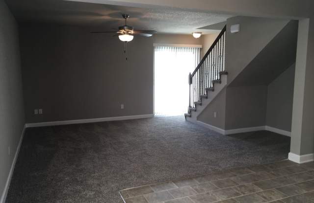 556 Maggie Ct Gallery 2
