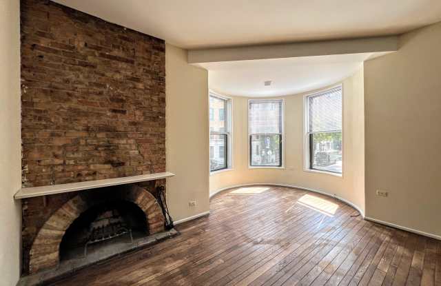 3013 N Broadway - 3013 North Broadway, Chicago, IL 60657 3013 N Broadway - 3013 North Broadway, Chicago, IL 60657