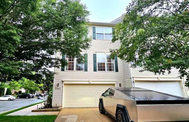 1535 FALLING BROOK COURT photos photos
