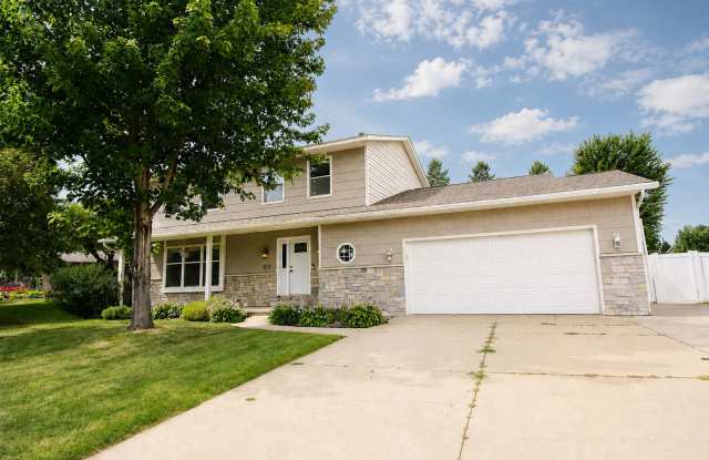 Bright & beautiful 2-story home in Byron! photos photos