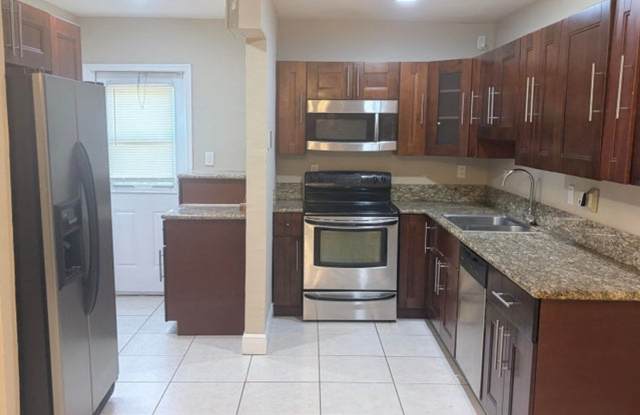 7302 WESTWOOD Drive, Tamarac, FL 33321 photos photos