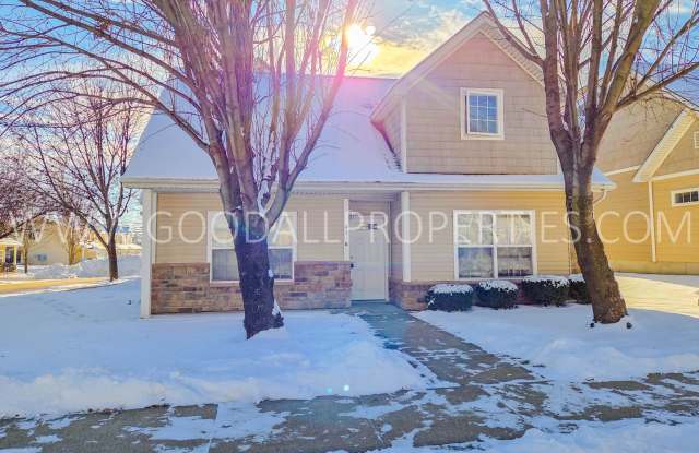 3 Bedroom Townhome in Urbandale photos photos