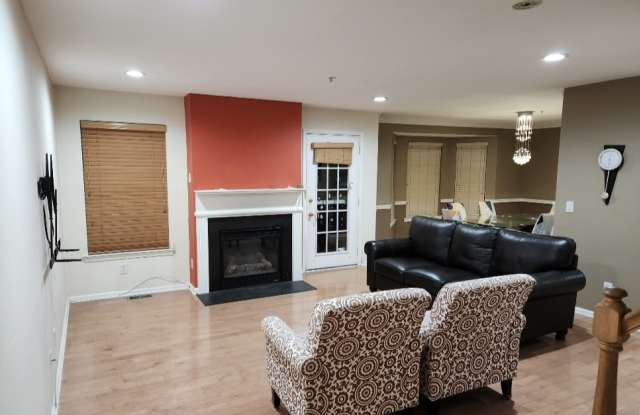 7 Marina Drive - 7 Marina Drive, Bayonne, NJ 07002