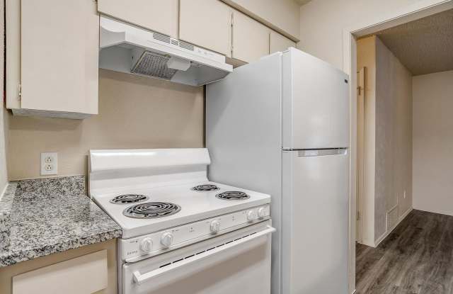HALF OFF FIRST MONTH'S RENT Gallery 2