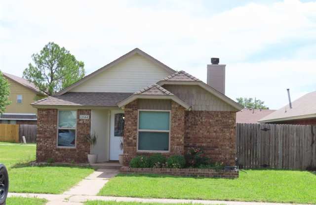 Spacious 2 Bedroom Patio Home photos photos