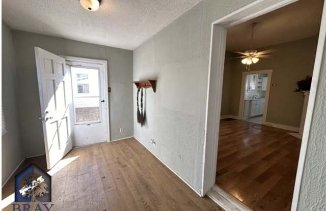 Cozy cottage in the heart of Kingsport! Gallery 3