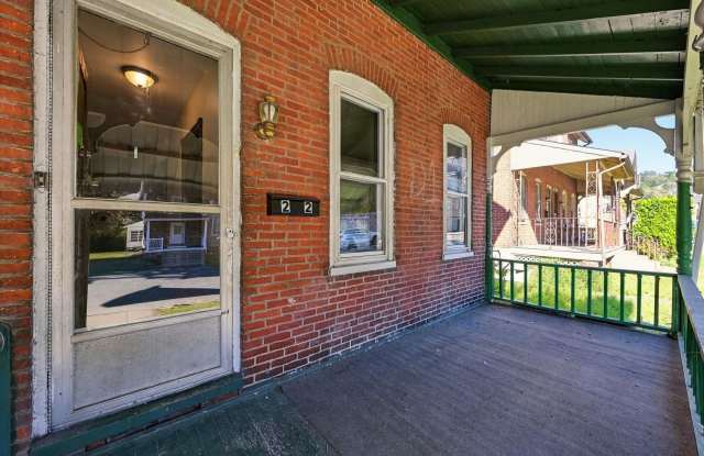 Available Immediately | $2,100/Month | 4B/1B Home in Coatesville Gallery 3