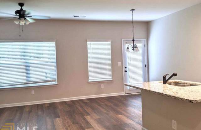 6054 Oak Bend Ct Gallery 4