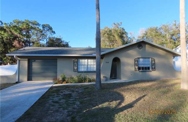 516 Spruce Street photos photos