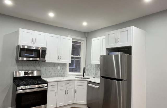 111-07 Northern Boulevard photos photos