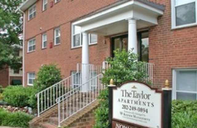 The Taylor photos photos