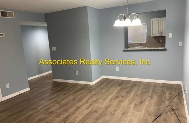 Spacious END UNIT 2 Primary Suite Condo w/ Screened Lanai, Screened Balcony, and FULLY FENCED BACKYARD!!! photos photos