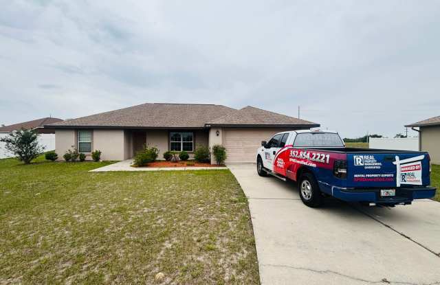 Great Location on a secluded cul-de-sac! Liberty Triangle area. Close to CR 200 photos photos