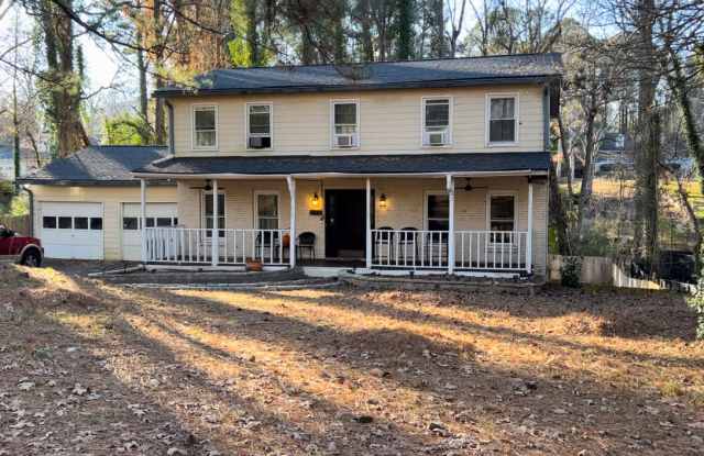 488 Allana Court Gallery 1