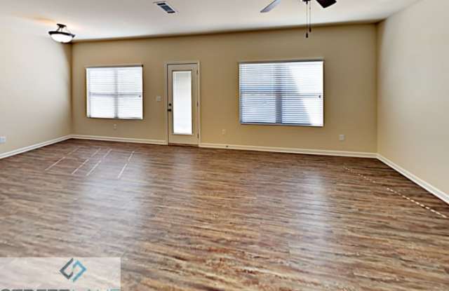 308 Concord Terrace Gallery 3