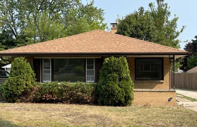 3 Bedroom Single Family Gallery 3