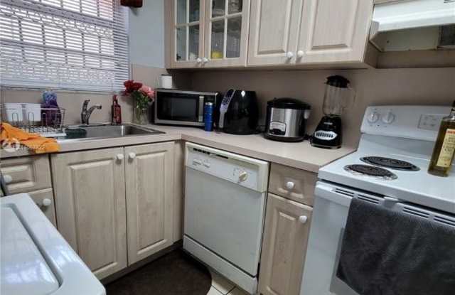 10850 W Flagler St D314-IV Gallery 2