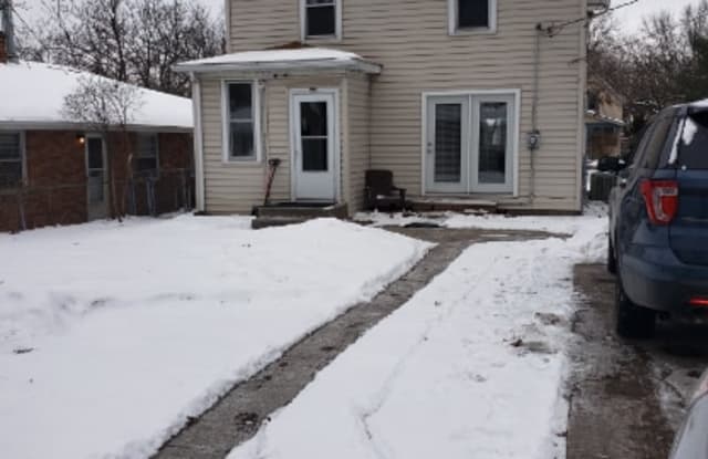 1798 Van Buren Ave - 1798 Van Buren Avenue, St. Paul, MN 55104