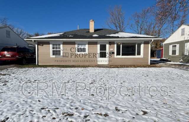 1008 E Fischer St - 1008 East Fischer Street, Kokomo, IN 46901