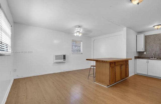 2809 SW 23rd Ter photos photos 2809 SW 23rd Ter photos photos