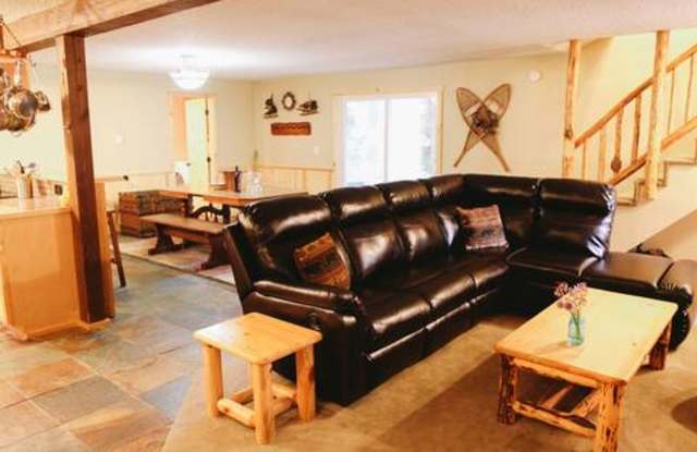 70558 E Terrace Dr Gallery 3