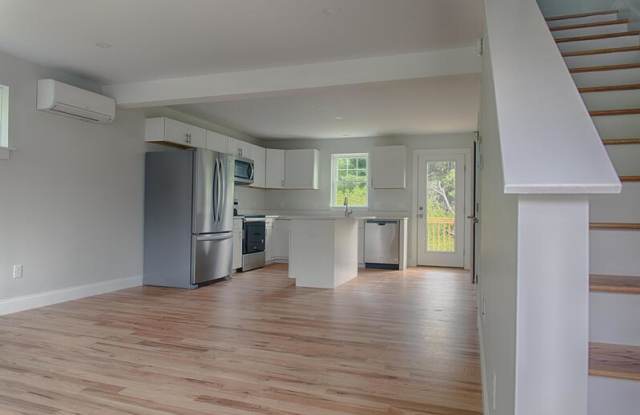 5 Thomas Drive photos photos