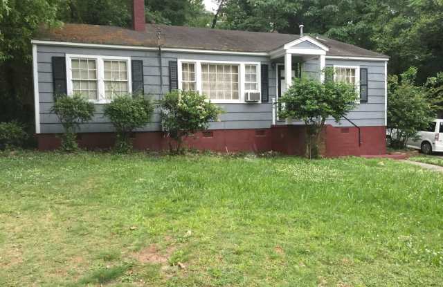 1621 Marqueritte Avenue, Anniston, Alabama photos photos