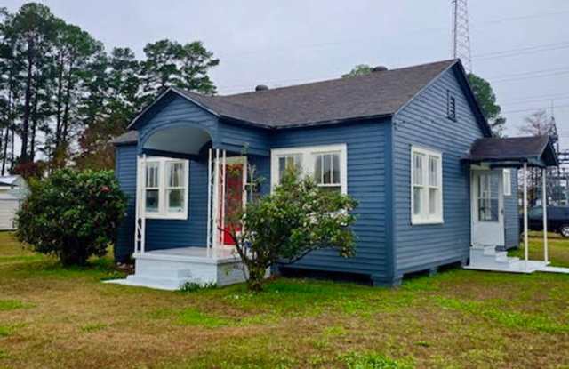 Saint Street House for Rent photos photos