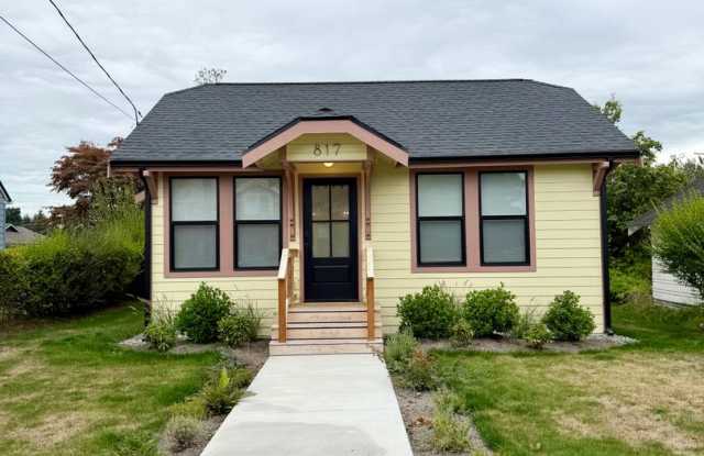 817 Central St | Sedro Woolley Gallery 1