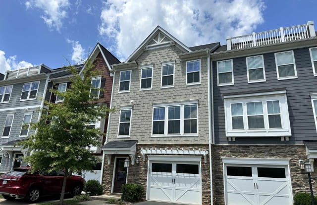 2182 AVINITY LOOP - 2182 Avinity Loop, Albemarle County, VA 22902