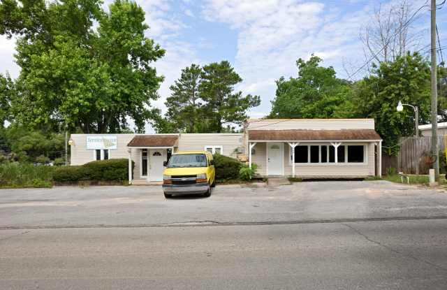 117 Auburn Road photos photos