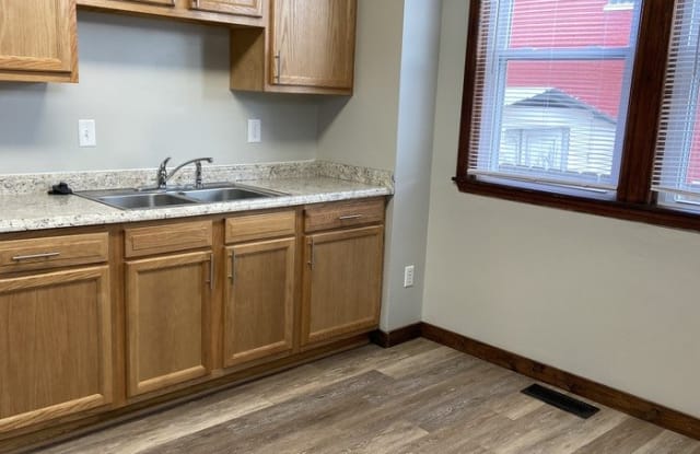 1005 East Livingston Avenue - 1005 East Livingston Avenue, Columbus, OH 43205