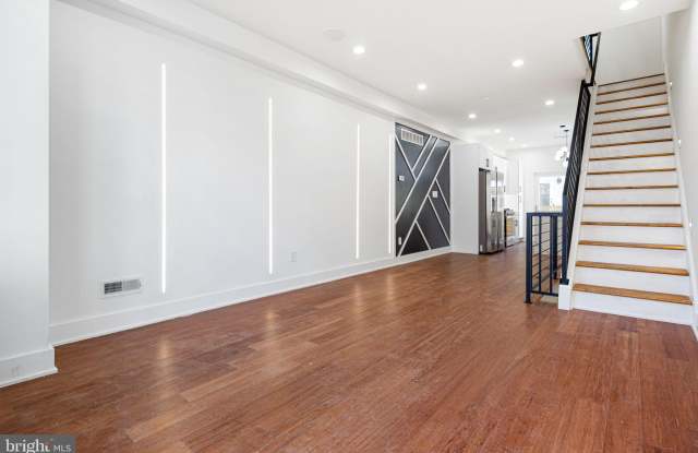 2650 EARP Street Gallery 3