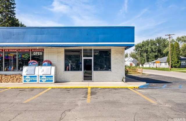 402 S US Hwy 27 Gallery 1