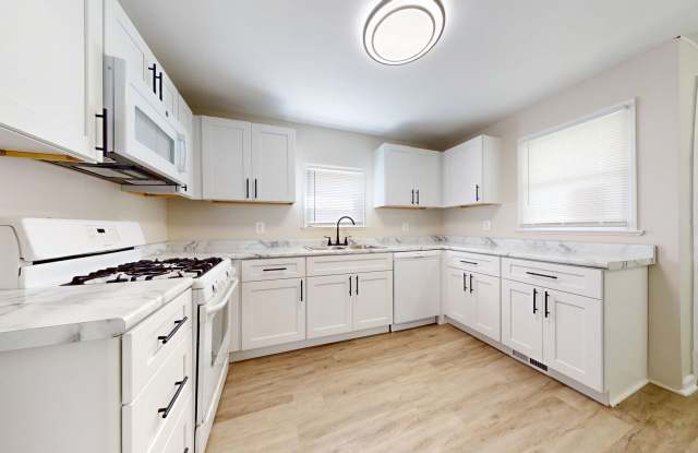 Updated 3-Bedroom Home for Lease in Pontiac, MI Gallery 4