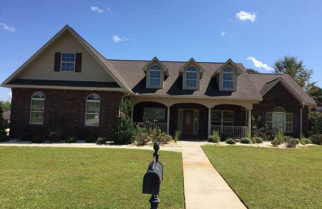 Sommer Brooke Subdivision!! Office! - 112 Brooke Lane, Enterprise, AL 36330