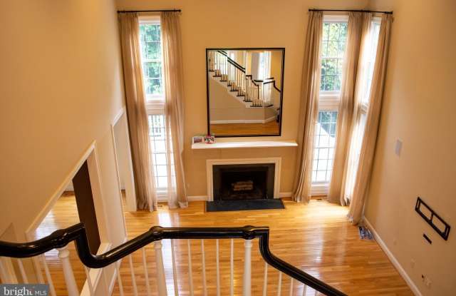 416 LONG TRAIL TERRACE photos photos