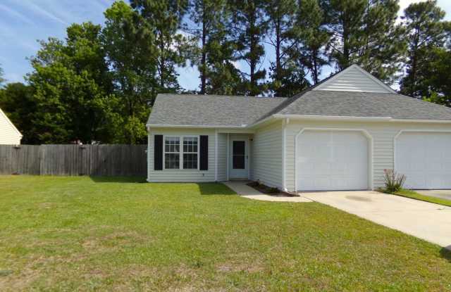 Modern Duplex in Havelock photos photos