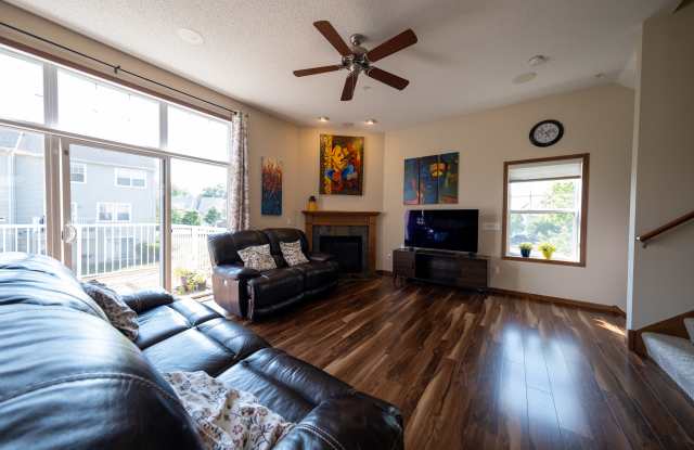 16657 50th Ct. N. Gallery 4