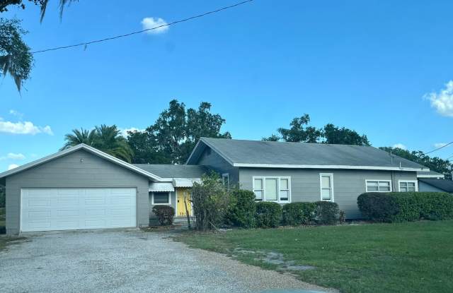 Adorable 3 bed/2 bath home in Plant City - 3910 Keene Road, Hillsborough County, FL 33565