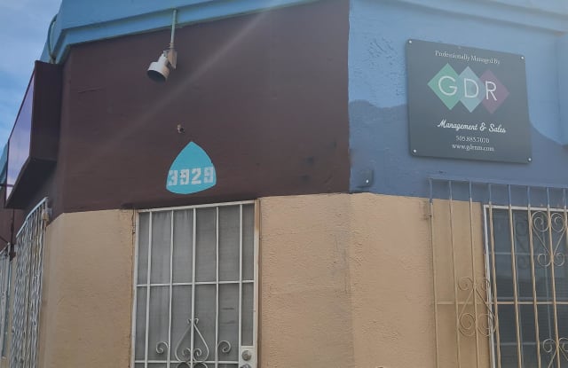 3923 4th Street Northwest - 1 - 3923 4th St NW, Albuquerque, NM 87107