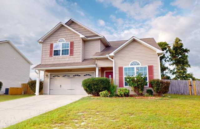 4 Bedrooms in Established Hope Mills Community of West Hampton! photos photos
