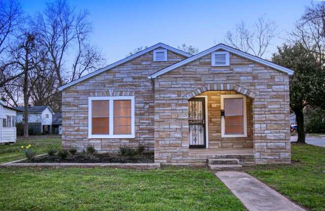 4800 Rogers Street photos photos