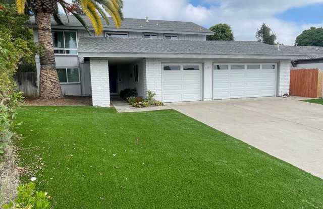Stately Executive Home on a Cul de sac Available!!! photos photos